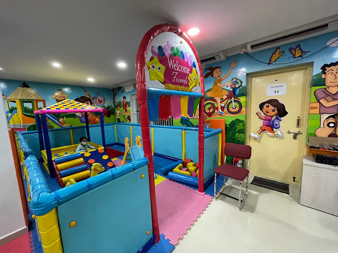 Peek-a-boo Kids Indoor Playground